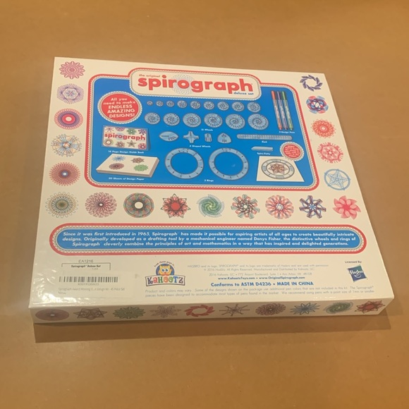 Spirograph deluxe drawing kit - Picture 2 of 5